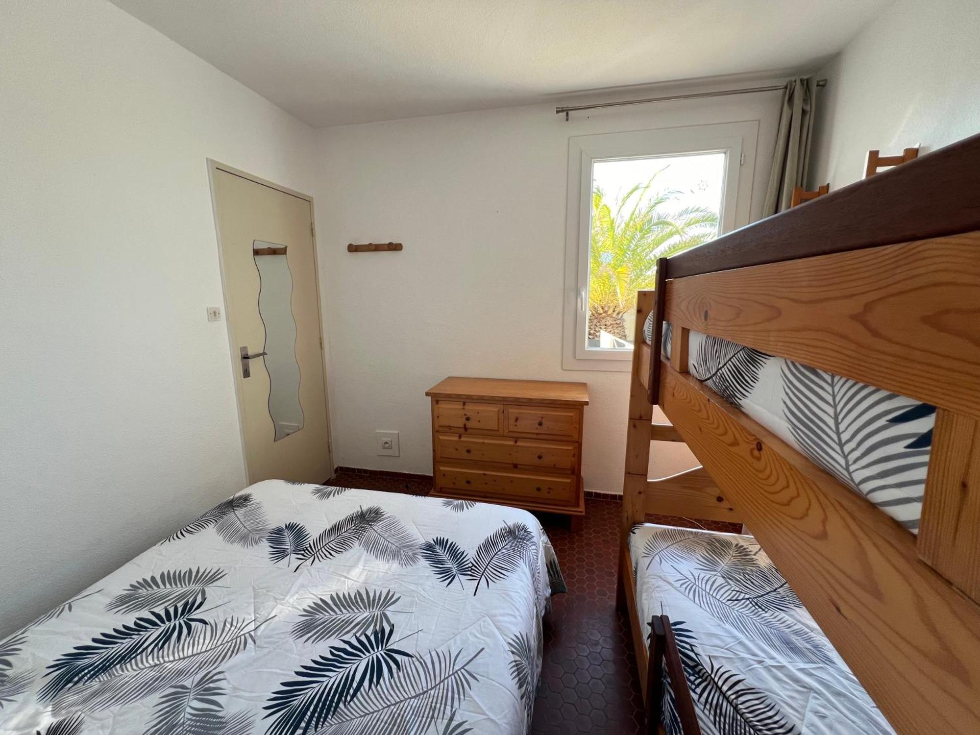 Appart Rdc T3 Proche Plage Accessible A Pieds Ле Баркарес Экстерьер фото